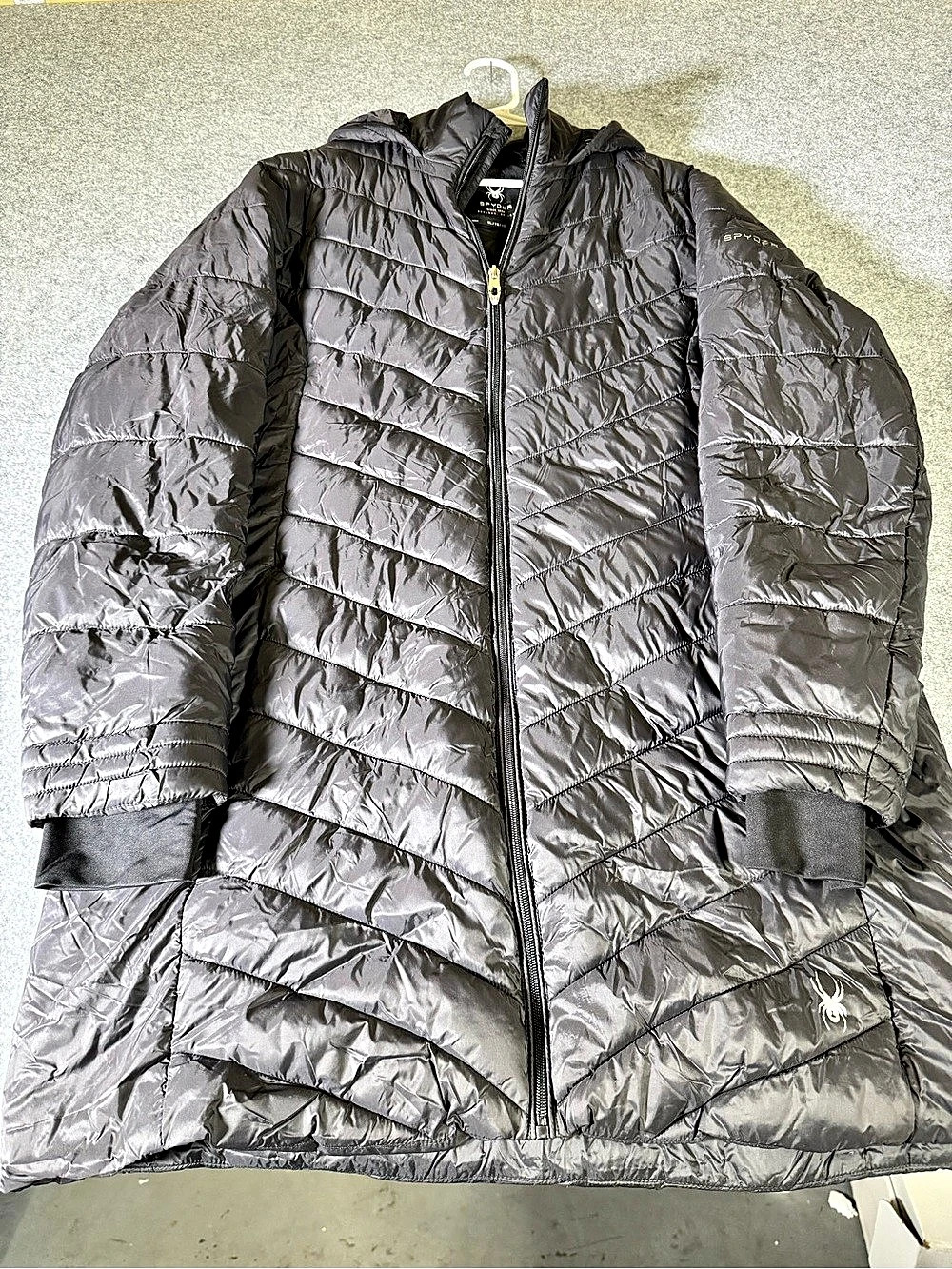 Spyder Hooded Puffer Ski Jacket in Black XL Like New